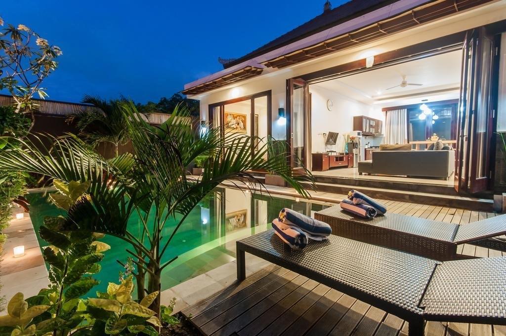 Villa Gayatri Seminyak Kültér fotó